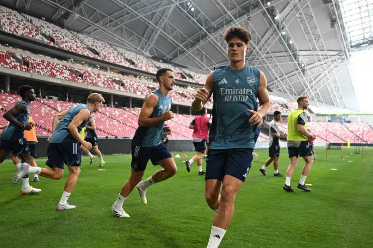 Ødegaard Debut